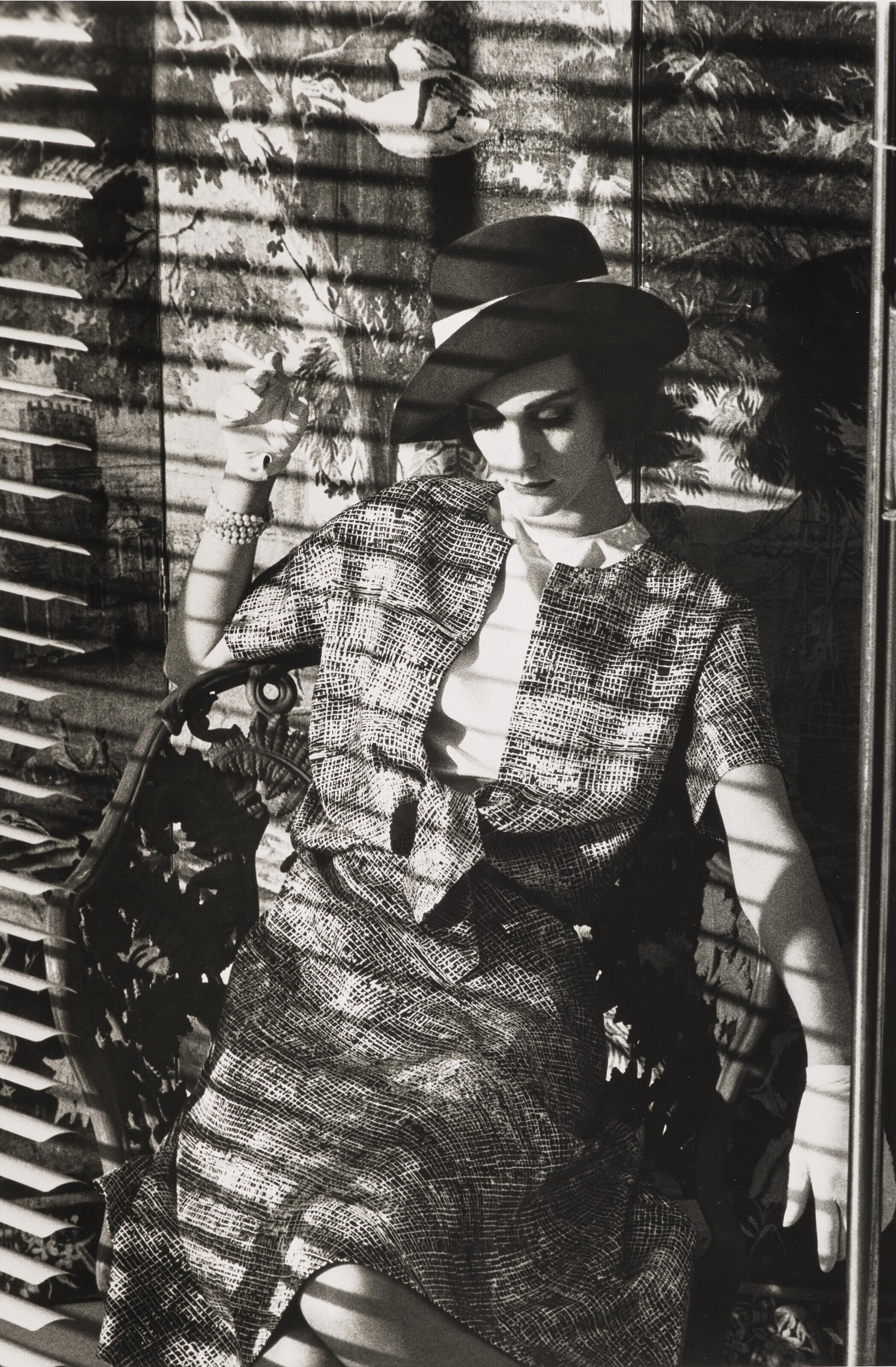 Frank Horvat - Judy Dent (B), Elegance, Paris, 1961