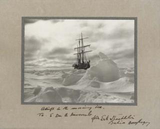Frank Hurley - Adrift in the moving ice
