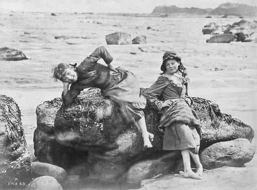 Frank Meadow Sutcliffe - Limpet gatherers; Seascape by moonlight