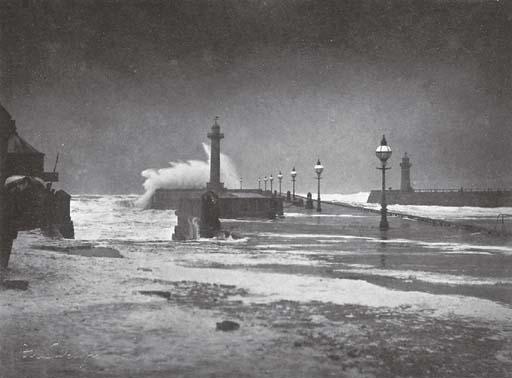 Frank Meadow Sutcliffe - The Storm
