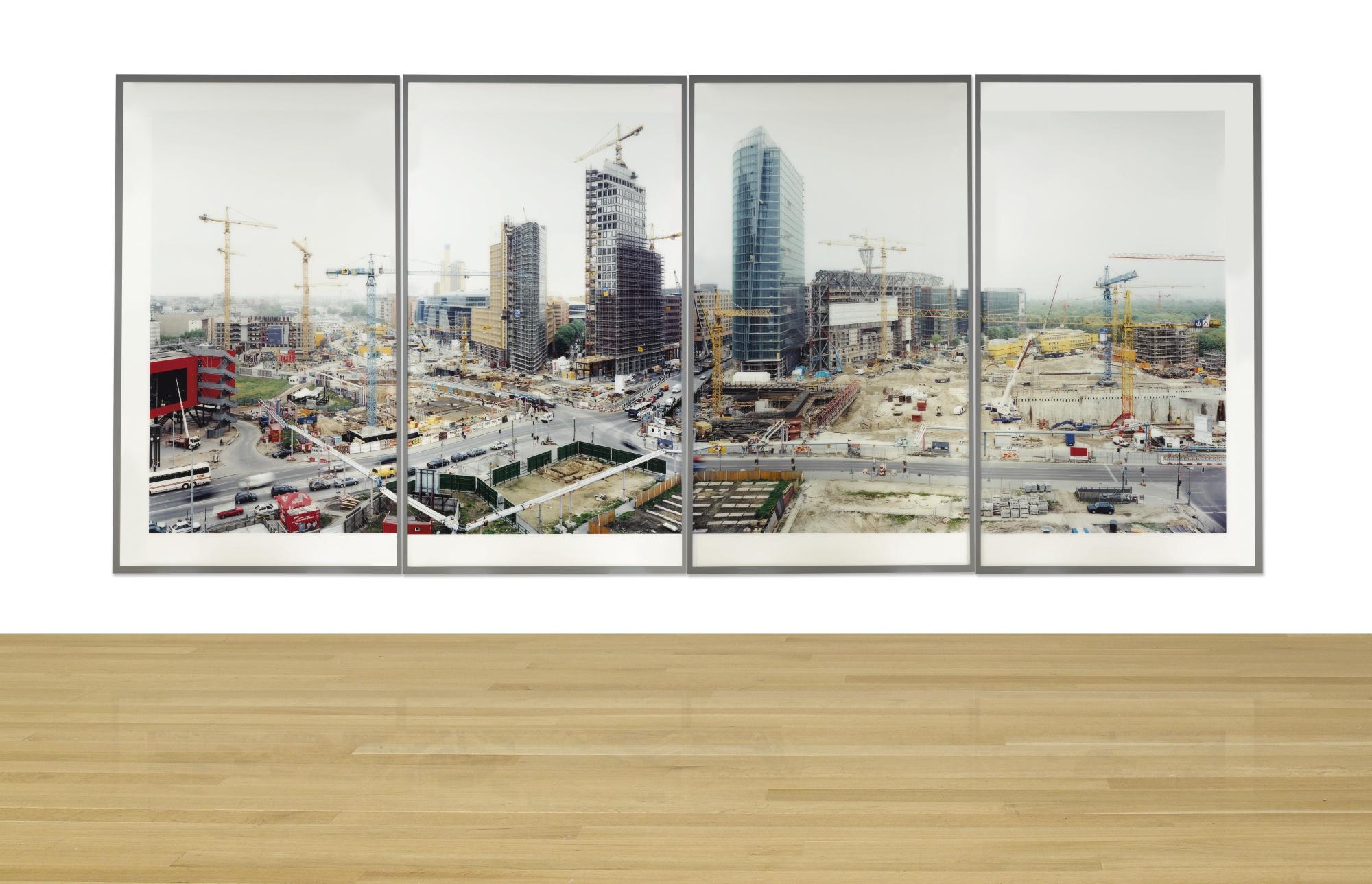 Frank Thiel - \'Stadt 7/12 (Berlin)\'