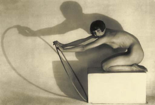 Frantisek Drtikol - Broken Arc, 1927