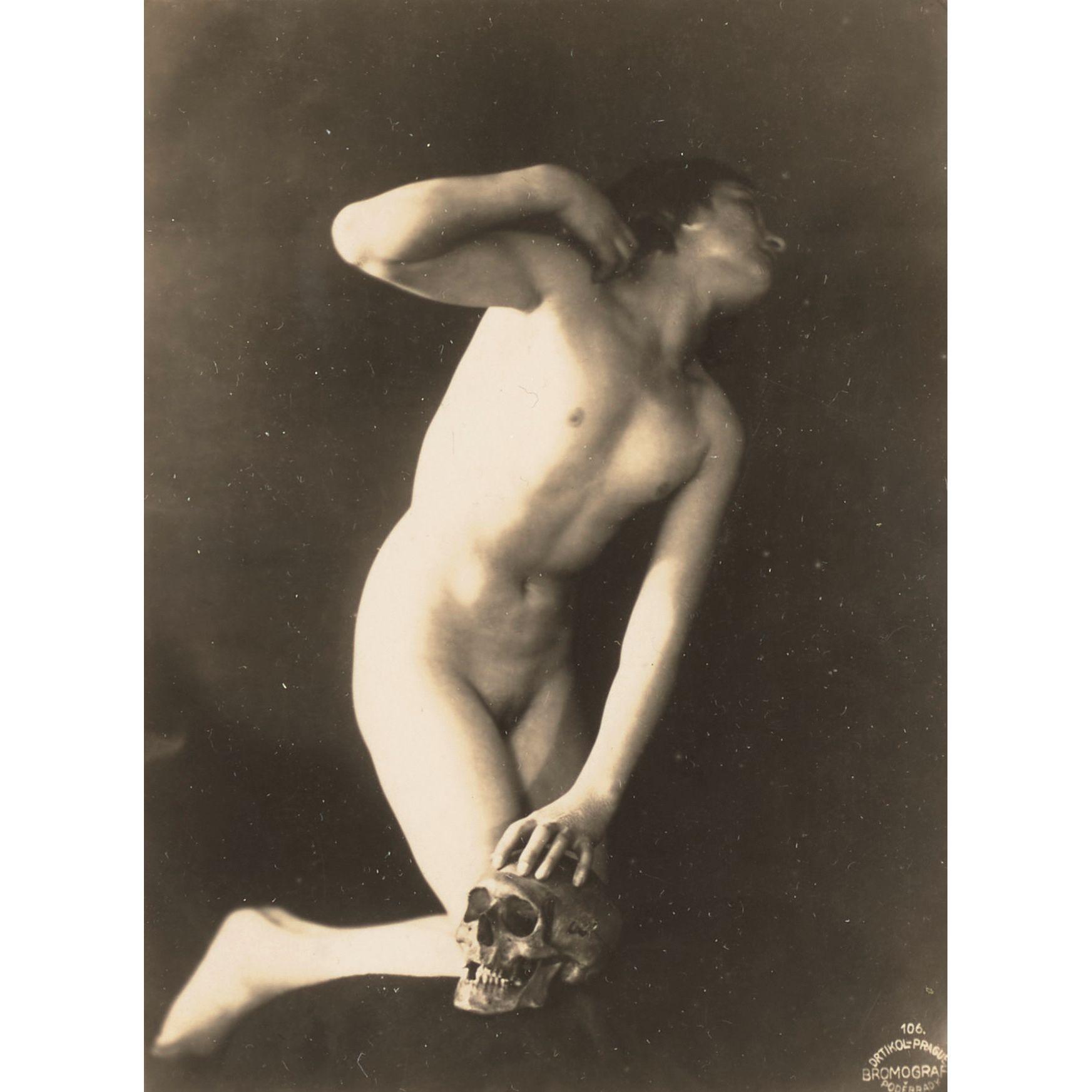 František Drtikol - Nude with Skull