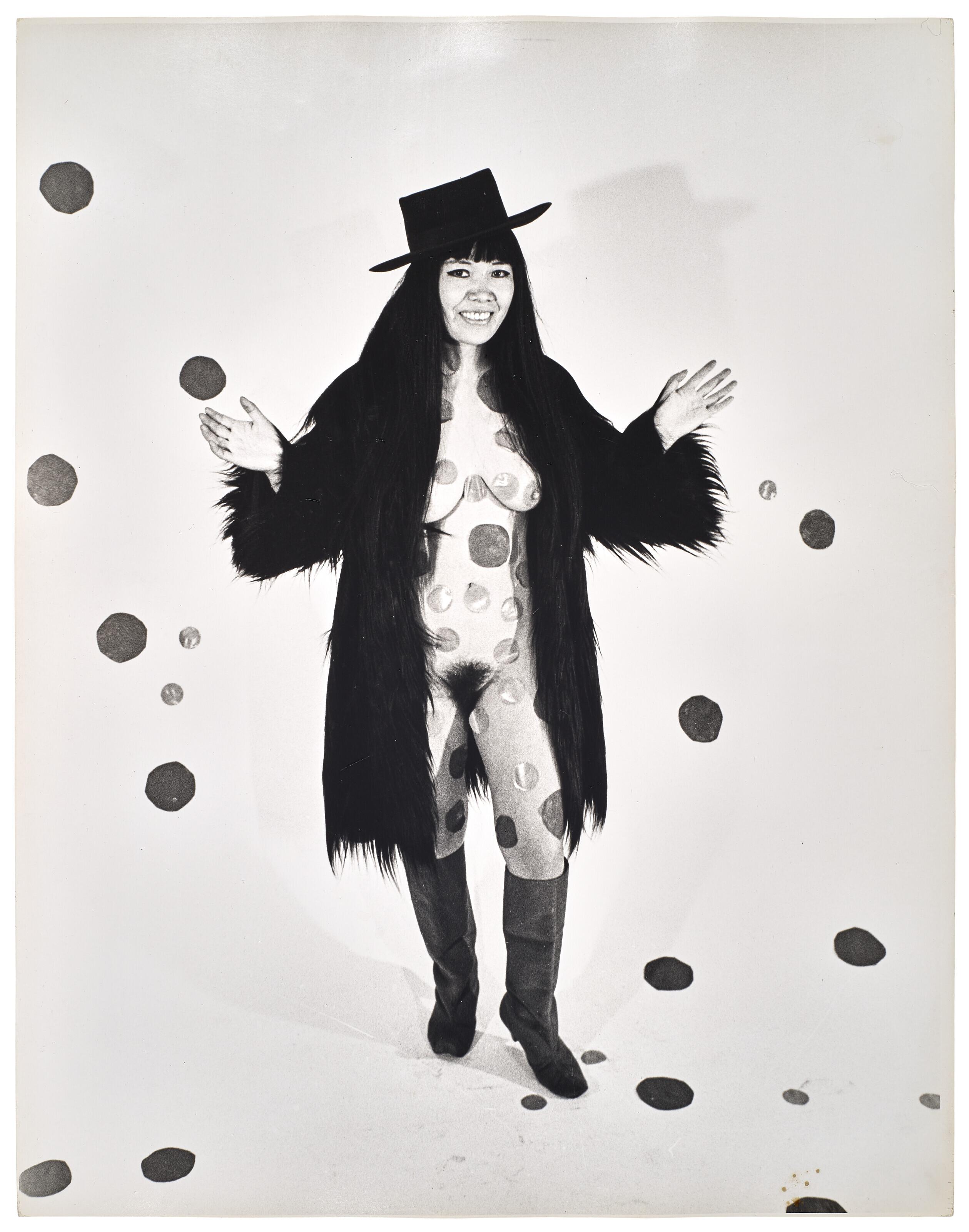 Fred W. McDarrah - Yayoi Kusama, Performance Artist, June 7, 1967
