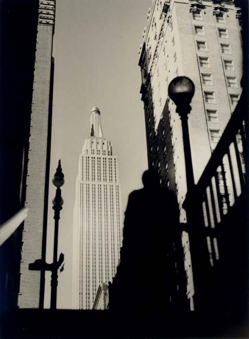 Fred Zinnemann - Empire State Building from the Subway, c. 1950