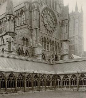 Frederick H. Evans - Lincoln Cathedral - Cloisters and North Transept (Window and Dean\'s Eye), 1900