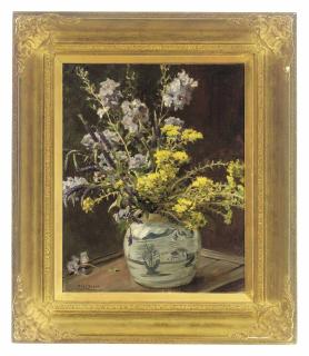 Frederick Stead - Summer flowers in a Chinese vase