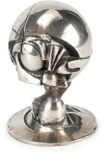 Fritz Koenig - Kugelkaryatide N.Y.