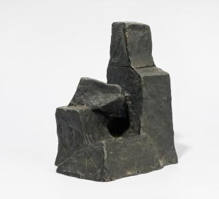 Fritz Wotruba - Kleine sitzende Figur