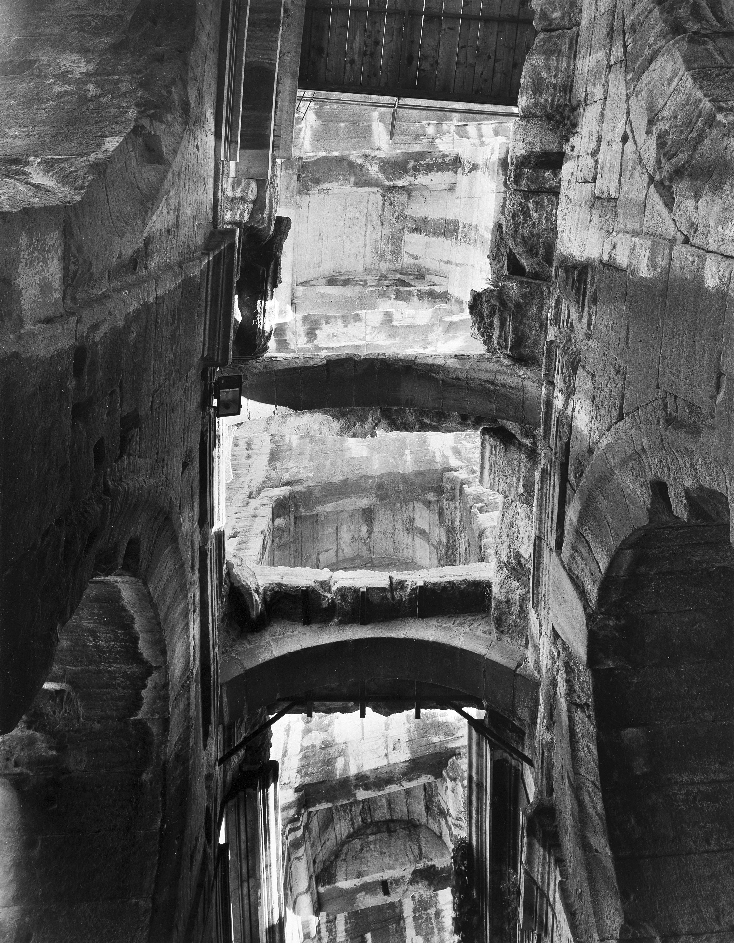 Gabriele Basilico - Arles 2001