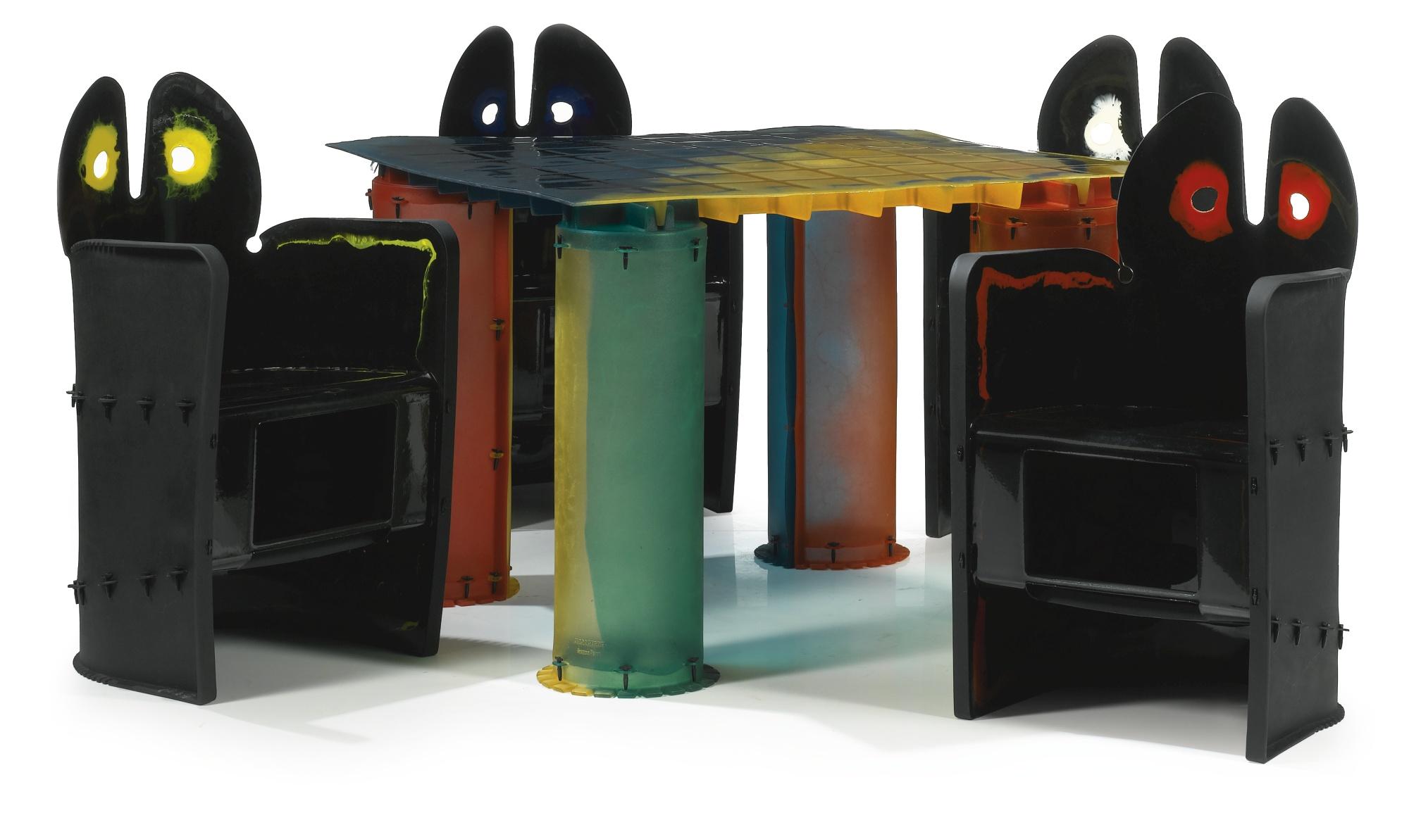 Gaetano Pesce - Gaetano Pesce\'Nobody\'S Perfect\' Table