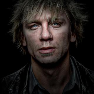 Gavin Evans - The Daniel Craig Godpixel