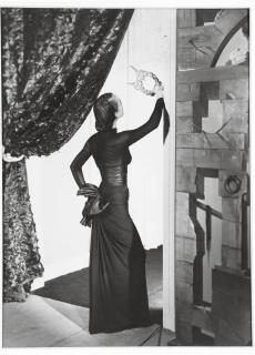 George Hoyningen-Huene - Fashion study, circa 1939-1940