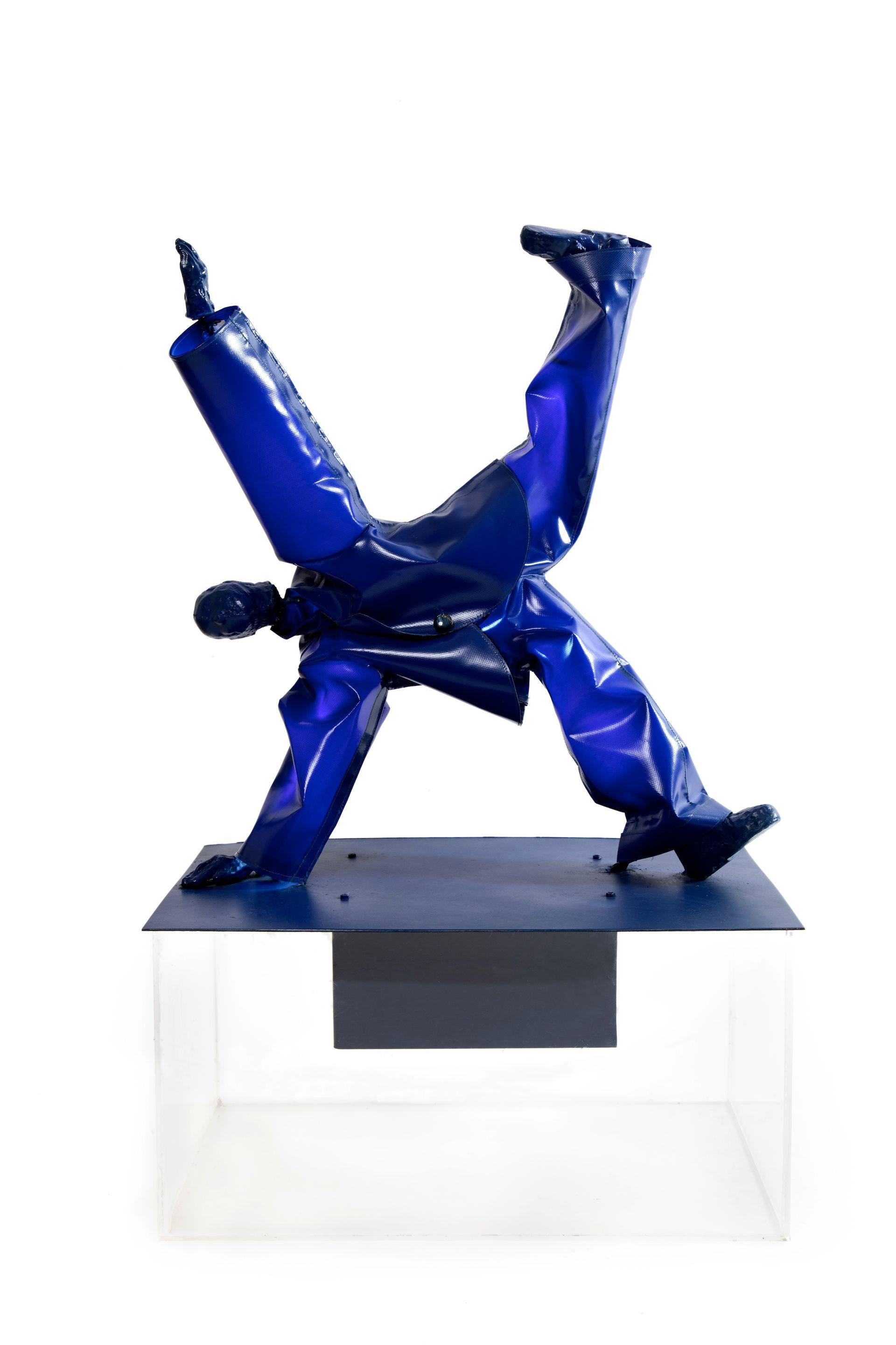 George Lappas - Acrobate bleu