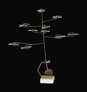 George Rickey - Eleven Rotors With Bronze