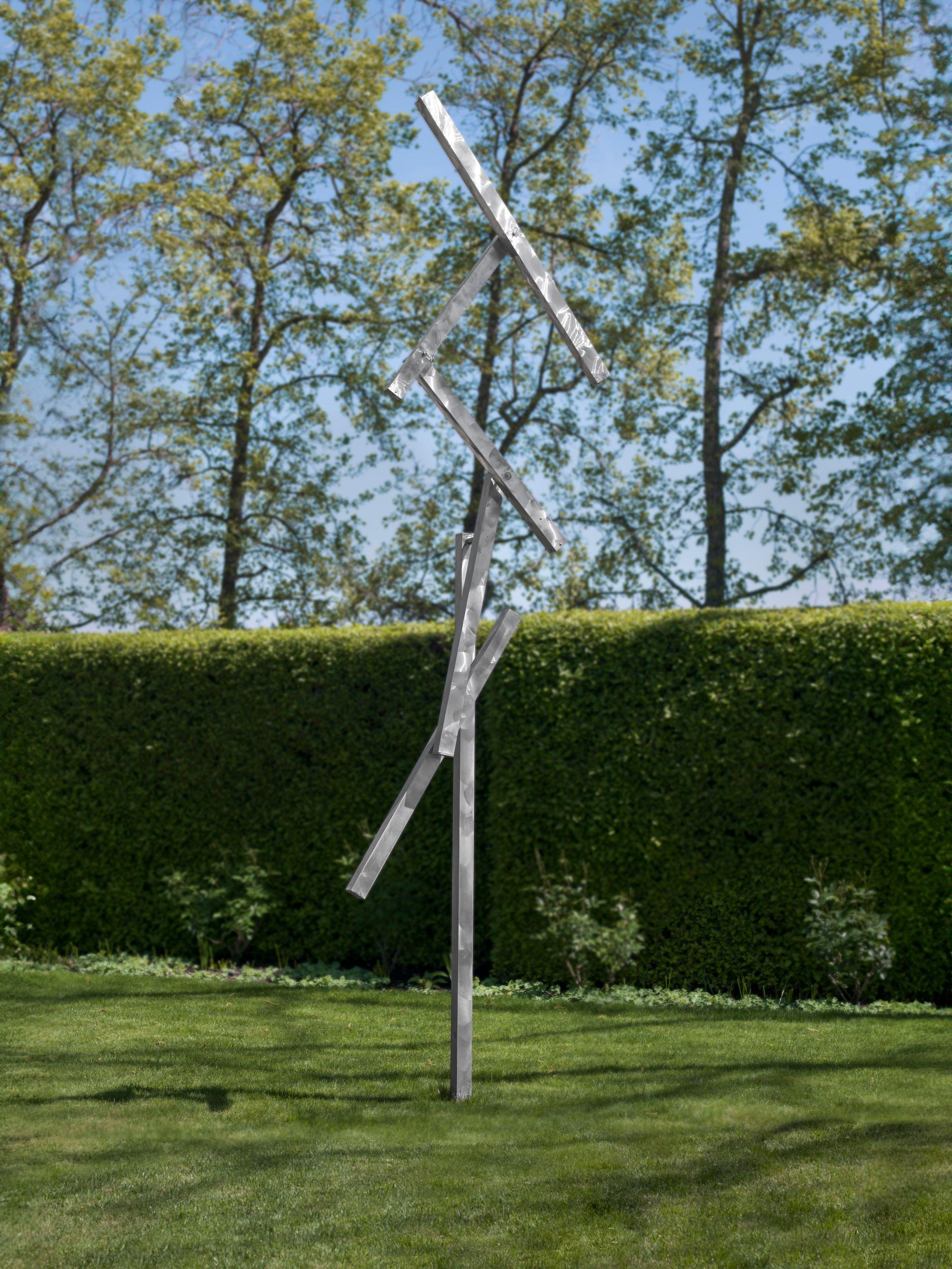 George Rickey - Five Lines Diagonal Jointed II