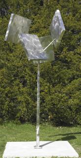 George Rickey - Four Squares Eccentric (The Tulip)