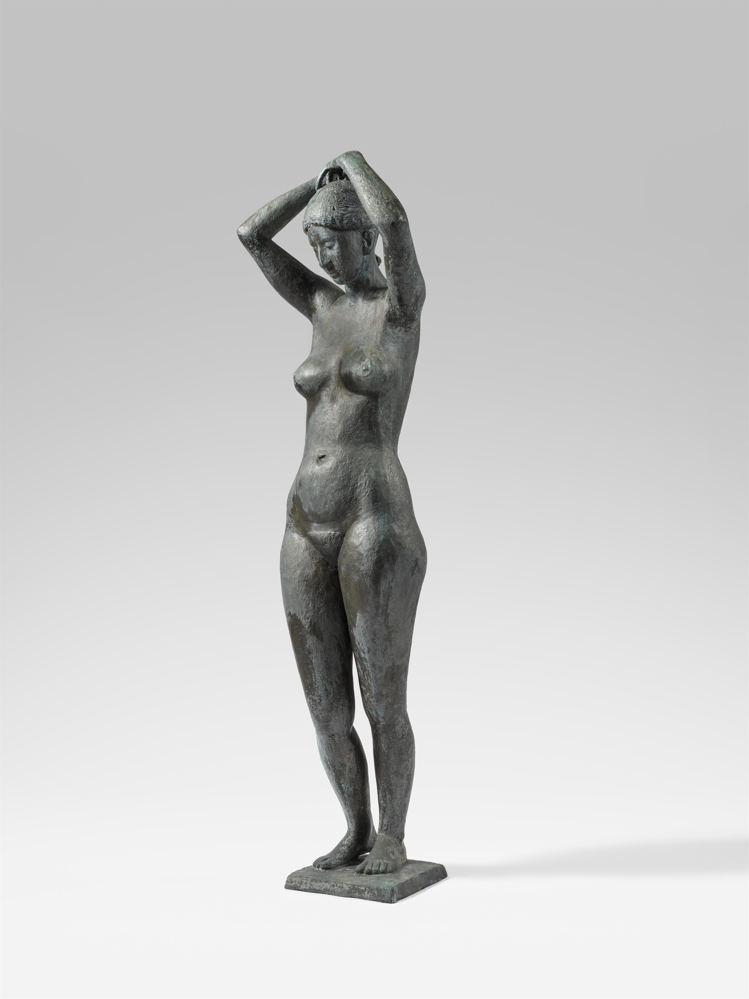 Gerhard Marcks - Venus, sich die Haare aufbindend