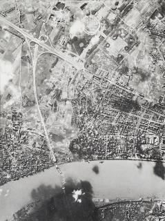 Gerhard Richter - BRIDGE 14 FEB 45 (II).