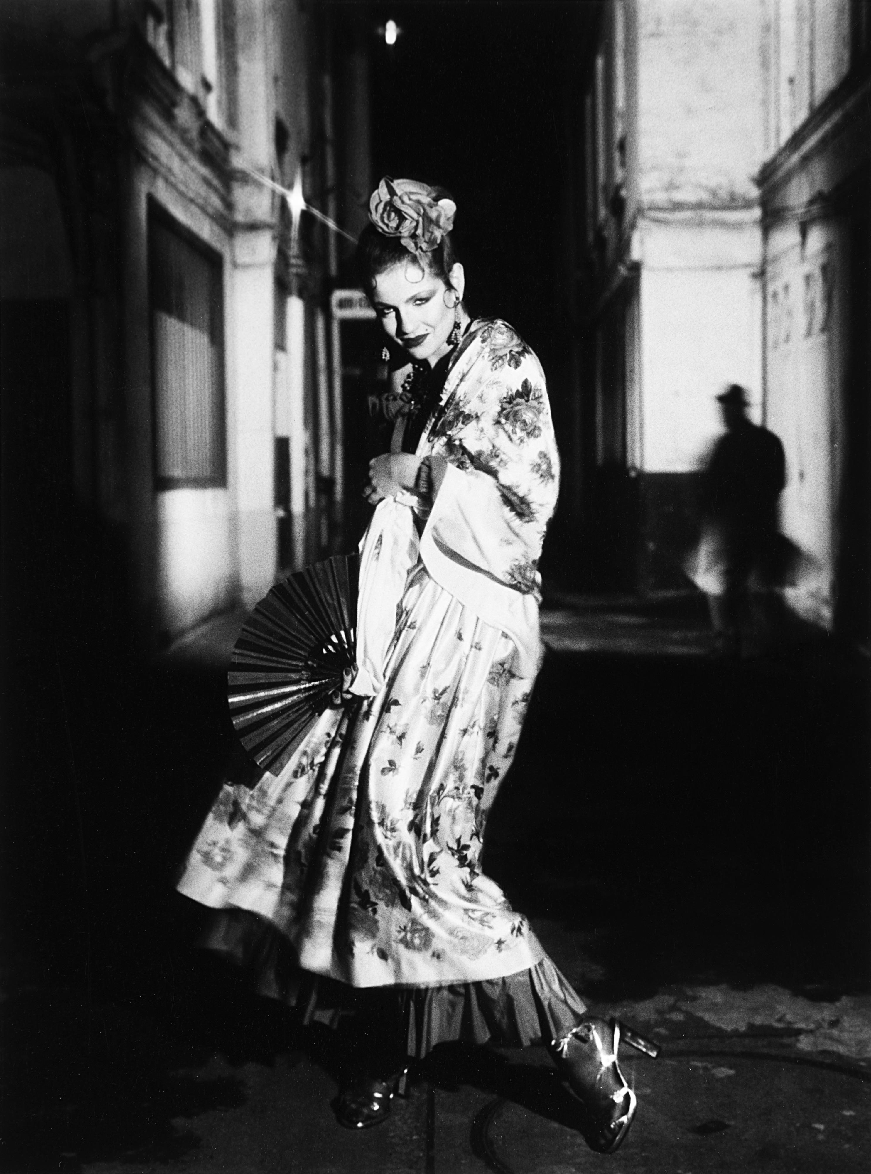 Gian Paolo Barbieri - Parigi - Abito Yves Saint Laurent 1977