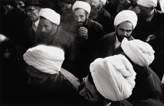 Gilles Peress - Telex Persan -- Telex Iran. Paris: Contrejour, 1984.