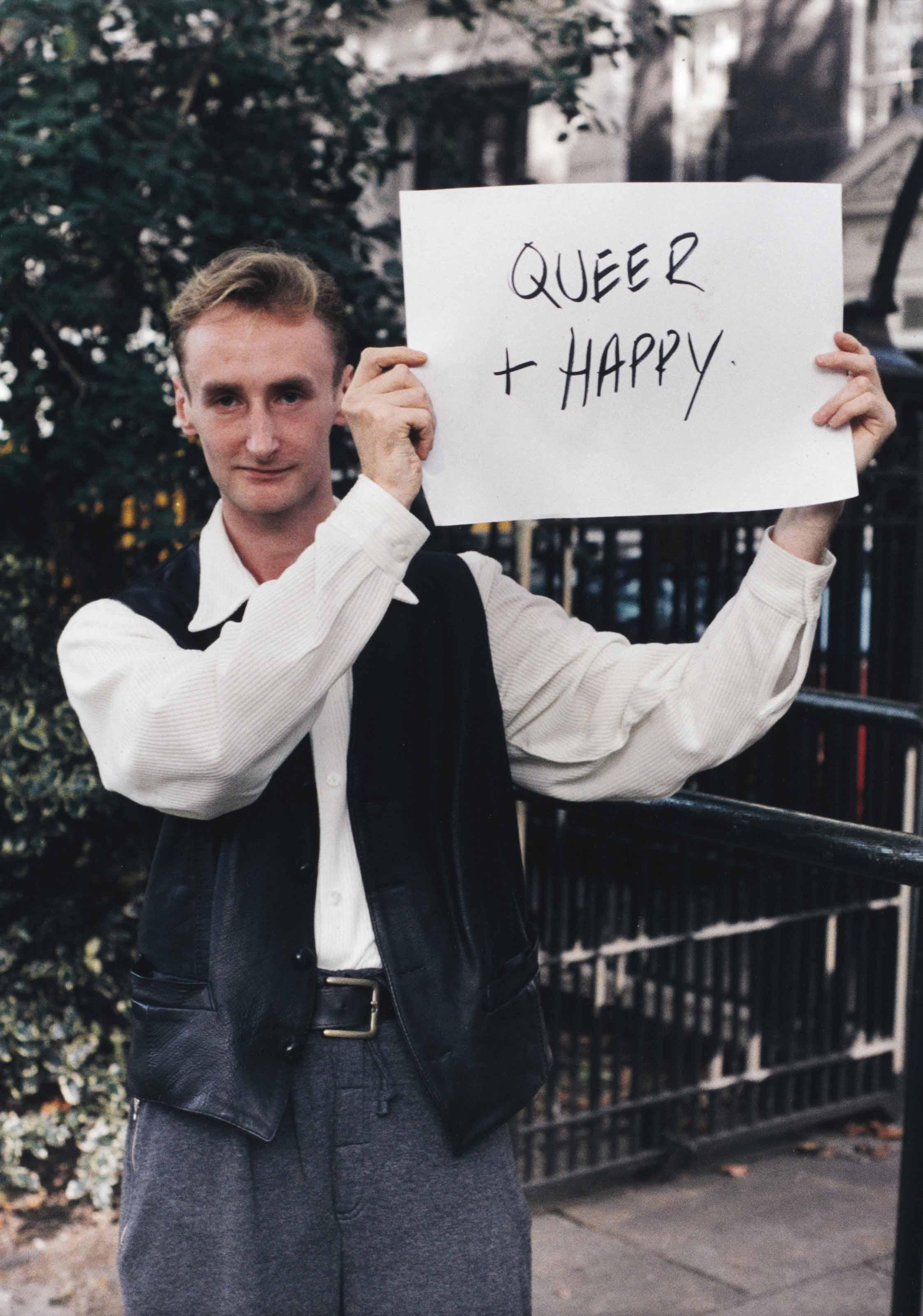 Gillian Wearing - Signs that say what you want them to say and not Signs that say what someone else wants you to say (Queer and Happy), 1992–1993