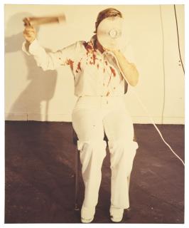 Gina Pane - Moment de l\'action mélancolique 2 x 2 x 2, Naples, 1974