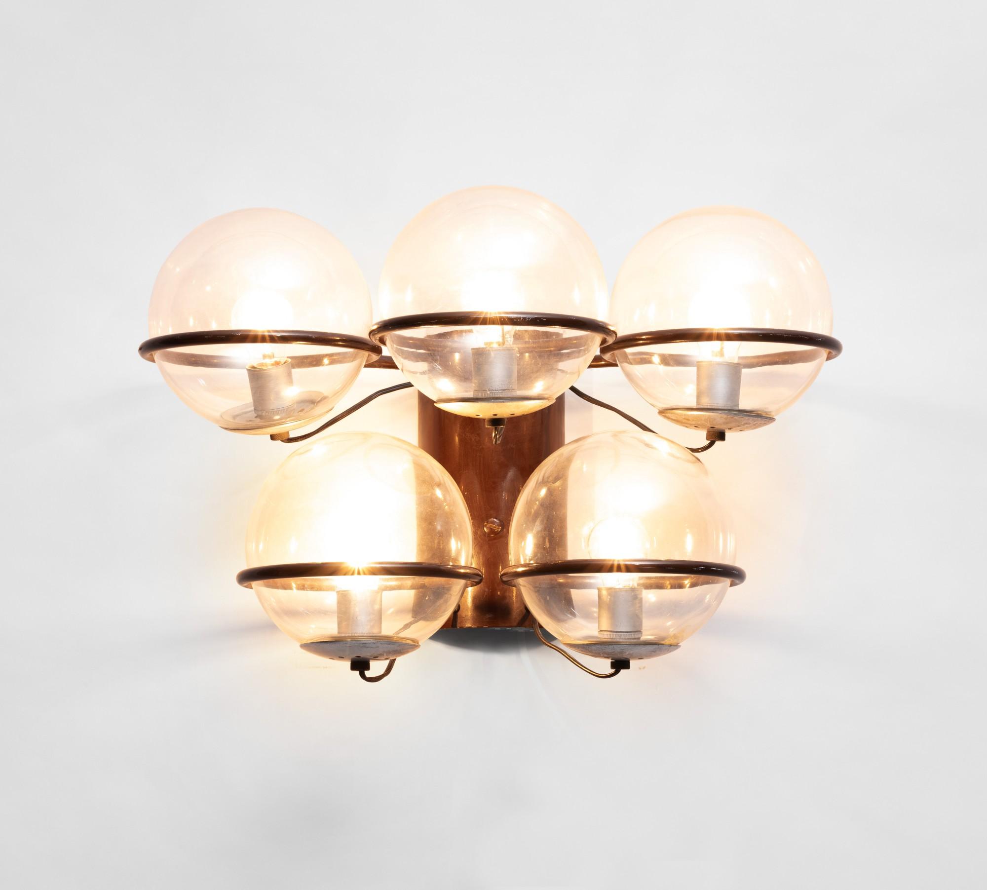 Gino Sarfatti - Applique 238/5, le modèle créé en 1960