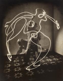 Gjon Mili - Picasso Drawing with Light, c.1948