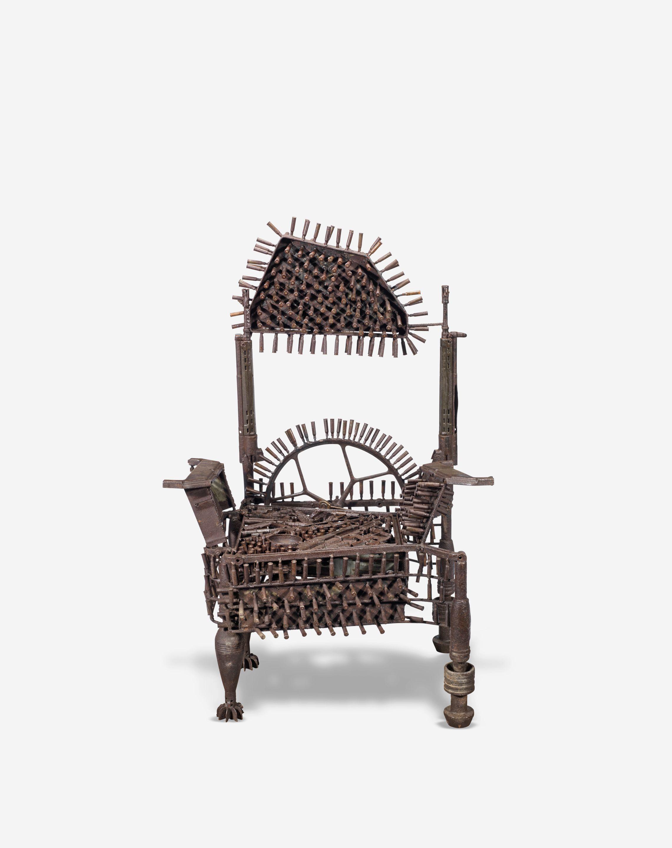 Gonçalo Mabunda - Throne