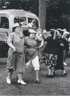 Grace Robertson - \'Dancing on The Green\', London Womens\'[sic] Pub Outing