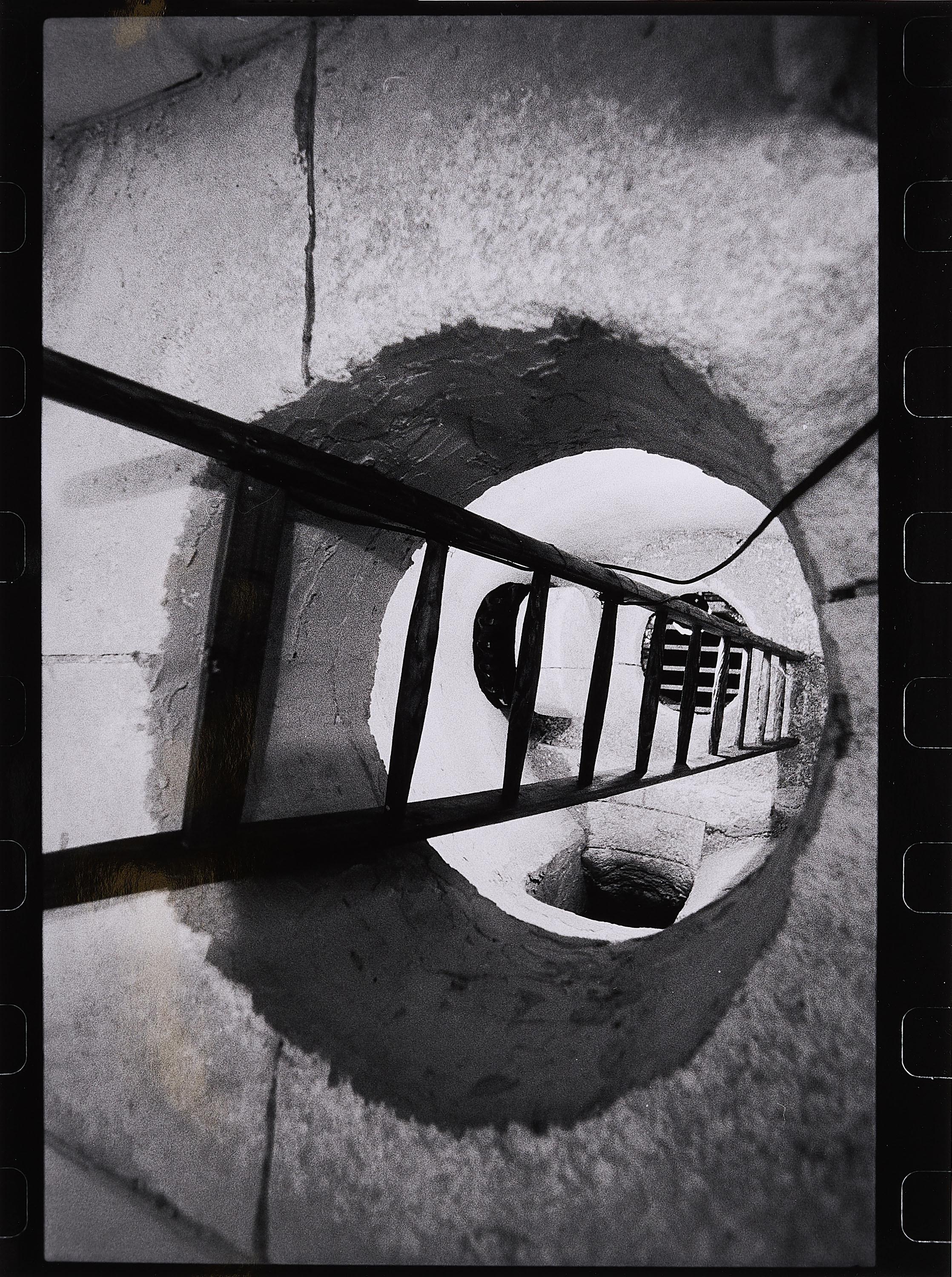 Totes Haus Ur. by Gregor Schneider Art.Salon Totes Haus Ur. by Gregor Schneider Art.Salon