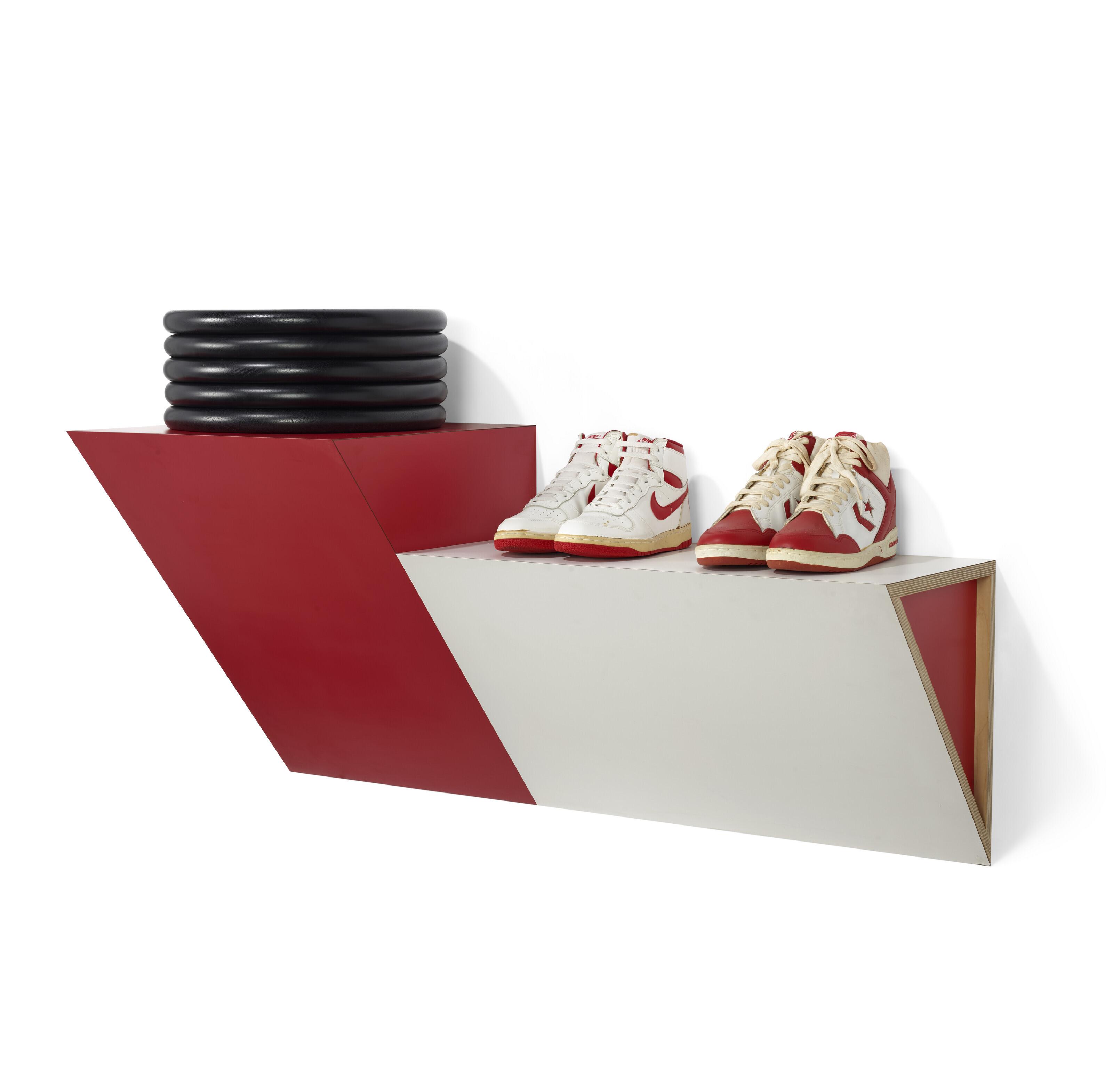 Haim Steinbach - no wires, no power cord #2