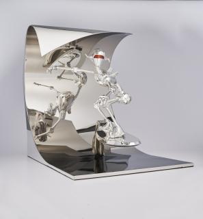 Hajime Sorayama - Robot Surf (Silver Version)