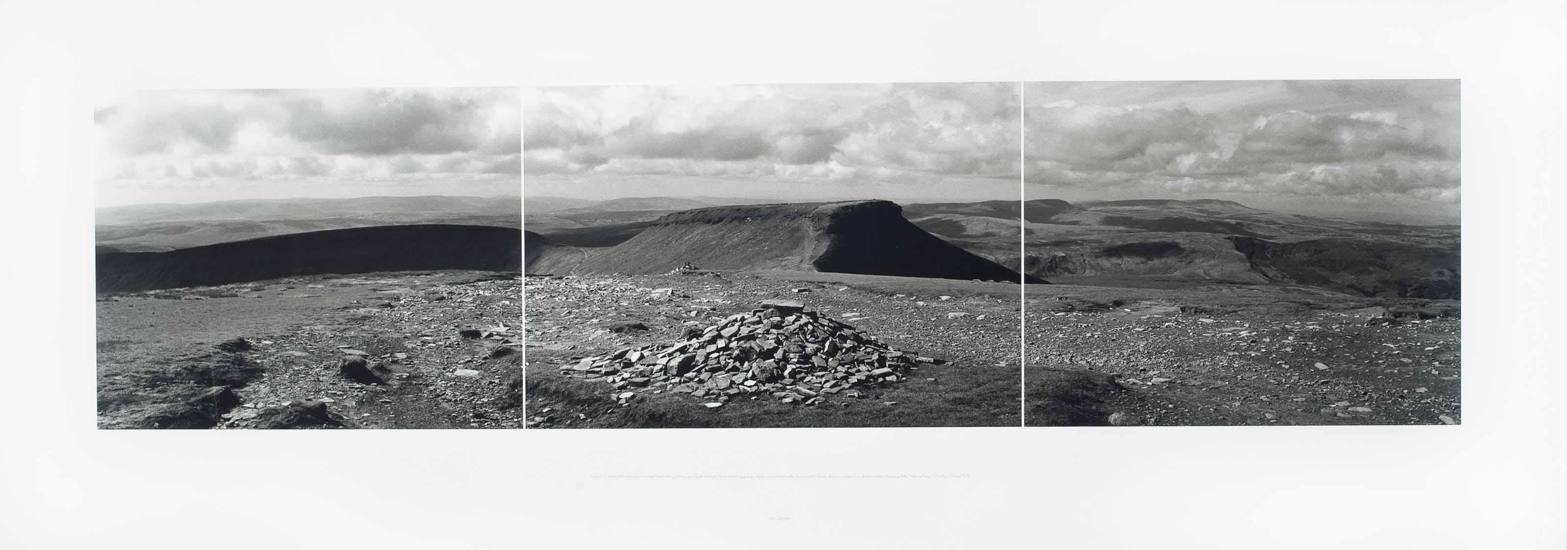 Hamish Fulton - Untitled: Day 2, Wales England, Summer 1987