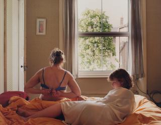 Hannah Starkey - Ohne Titel.