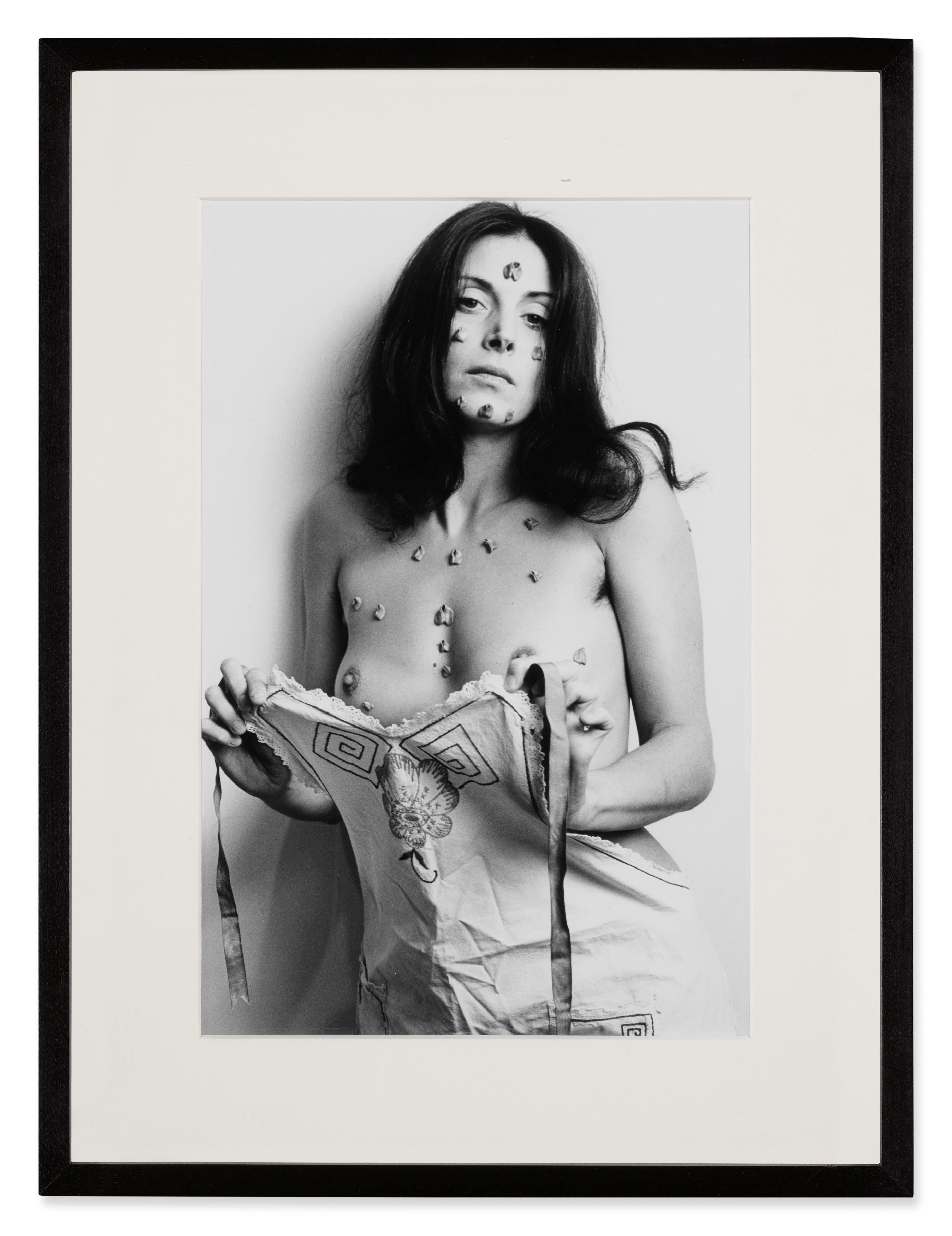 Hannah Wilke - S. O. S. Starification Object Series