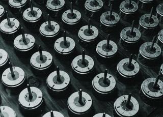 Hannes Kilian - Plattenspieler Firma Dual