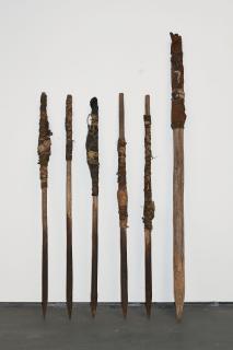 Hannsjörg Voth - Pfähle.