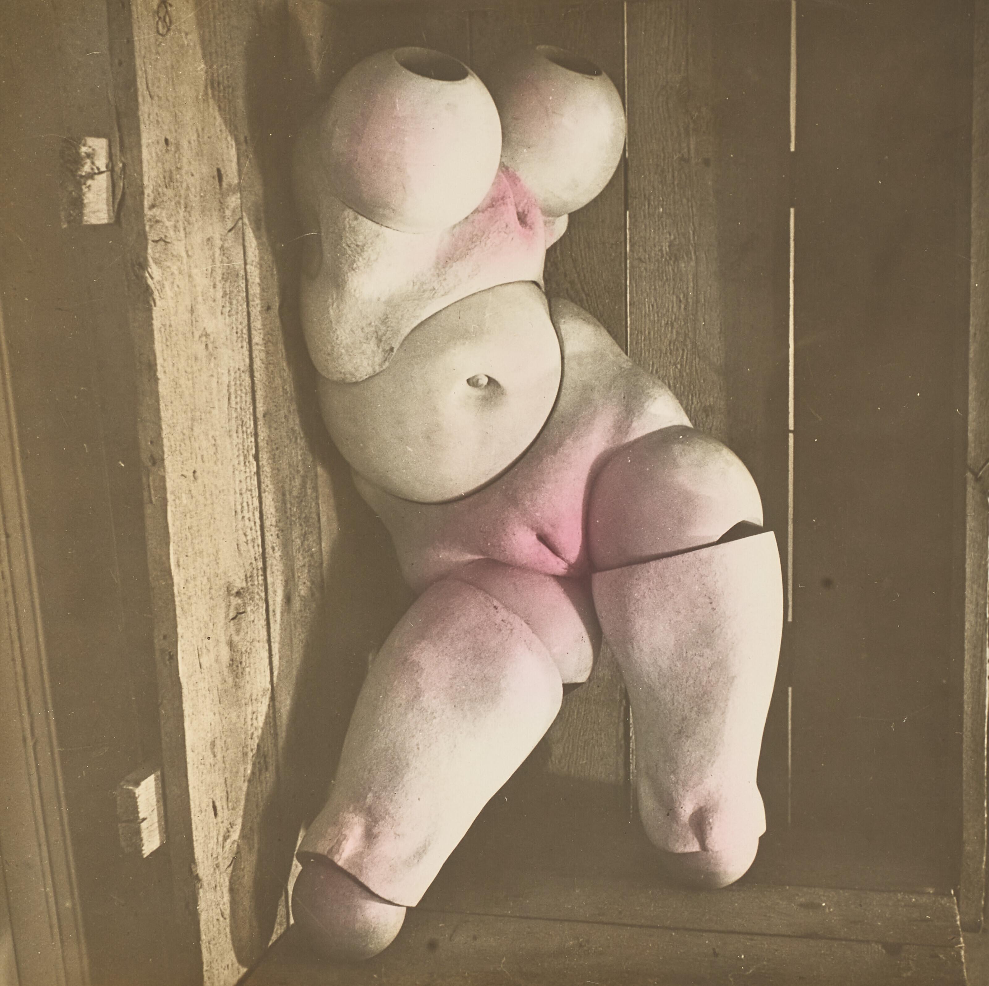 Hans Bellmer - La Poupée, from Les Jeux de la Poupée, 1938