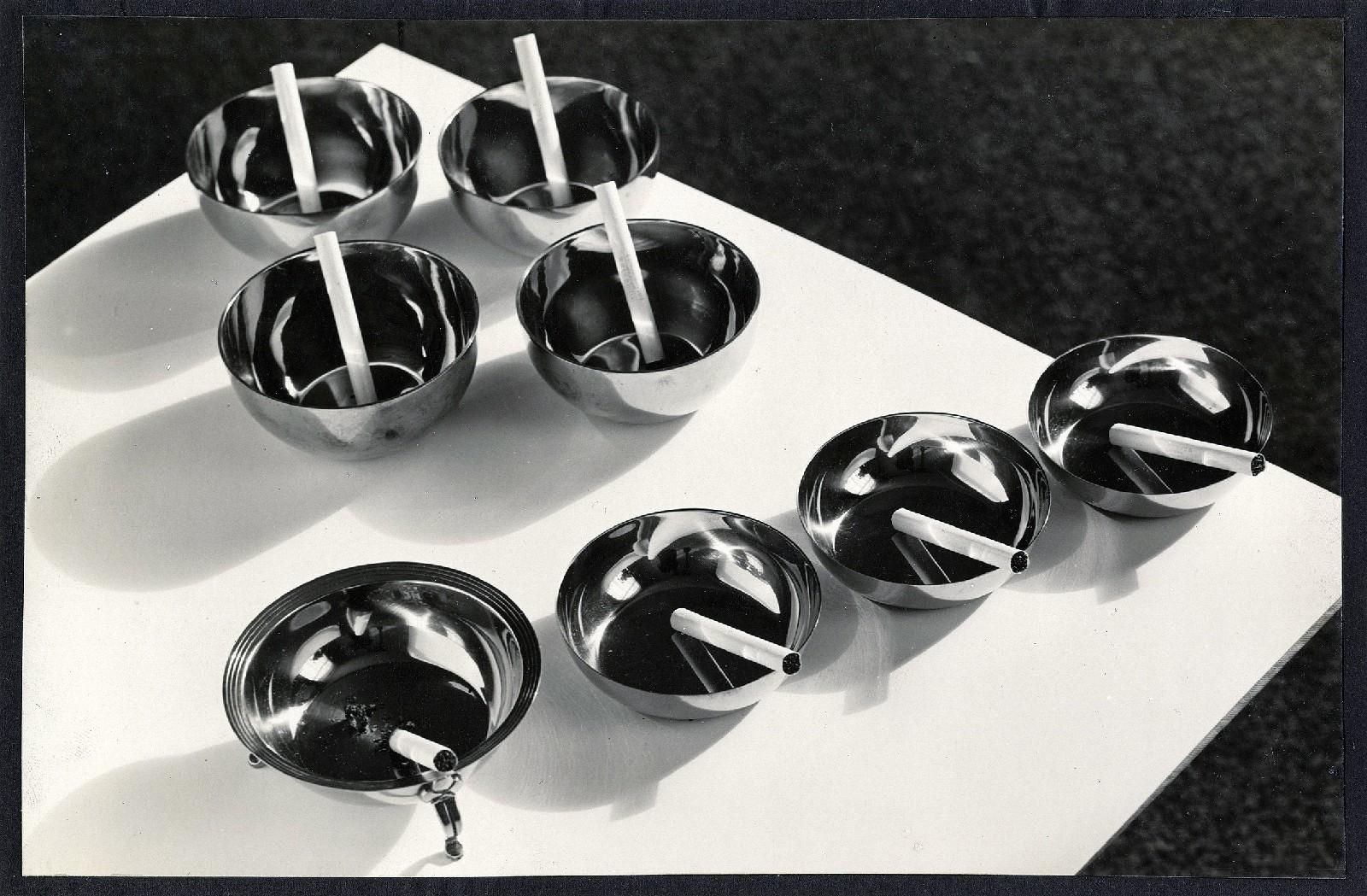 Hans Finsler - »Aschenschalen II«