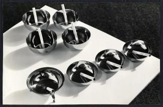 Hans Finsler - »Aschenschalen II«