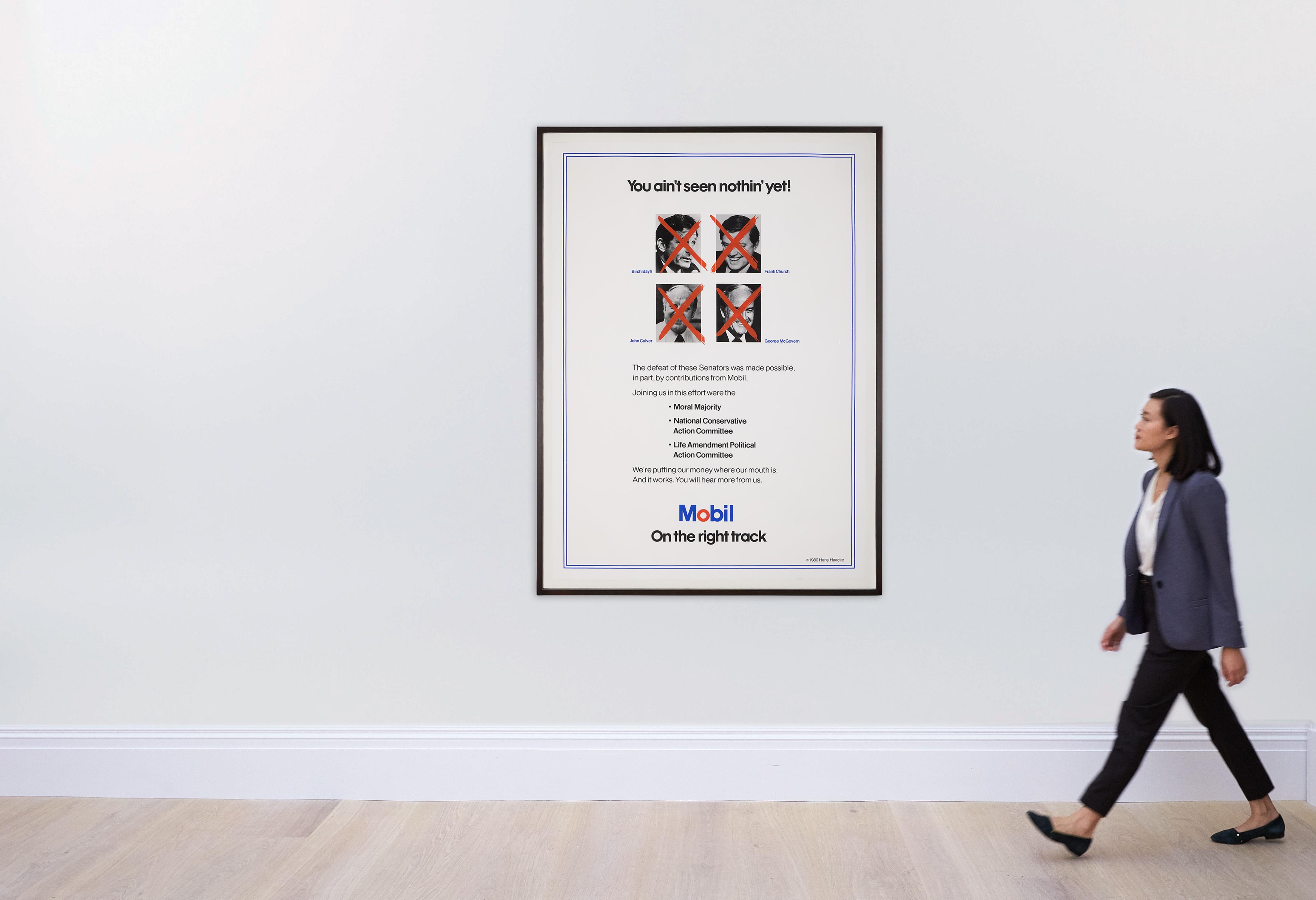 Hans Haacke - Mobil: On the Right Track