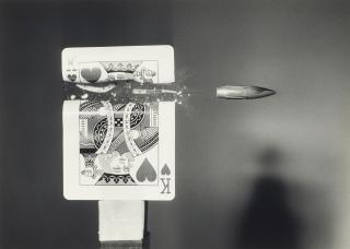 Harold Edgerton - Bullet And The King Of Hearts