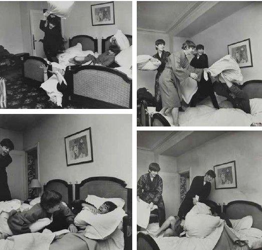 Harry Benson - The Beatles, Pillow Fight, George V Hotel, Paris 4