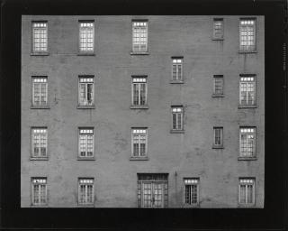 Harry Callahan - Chicago Facade