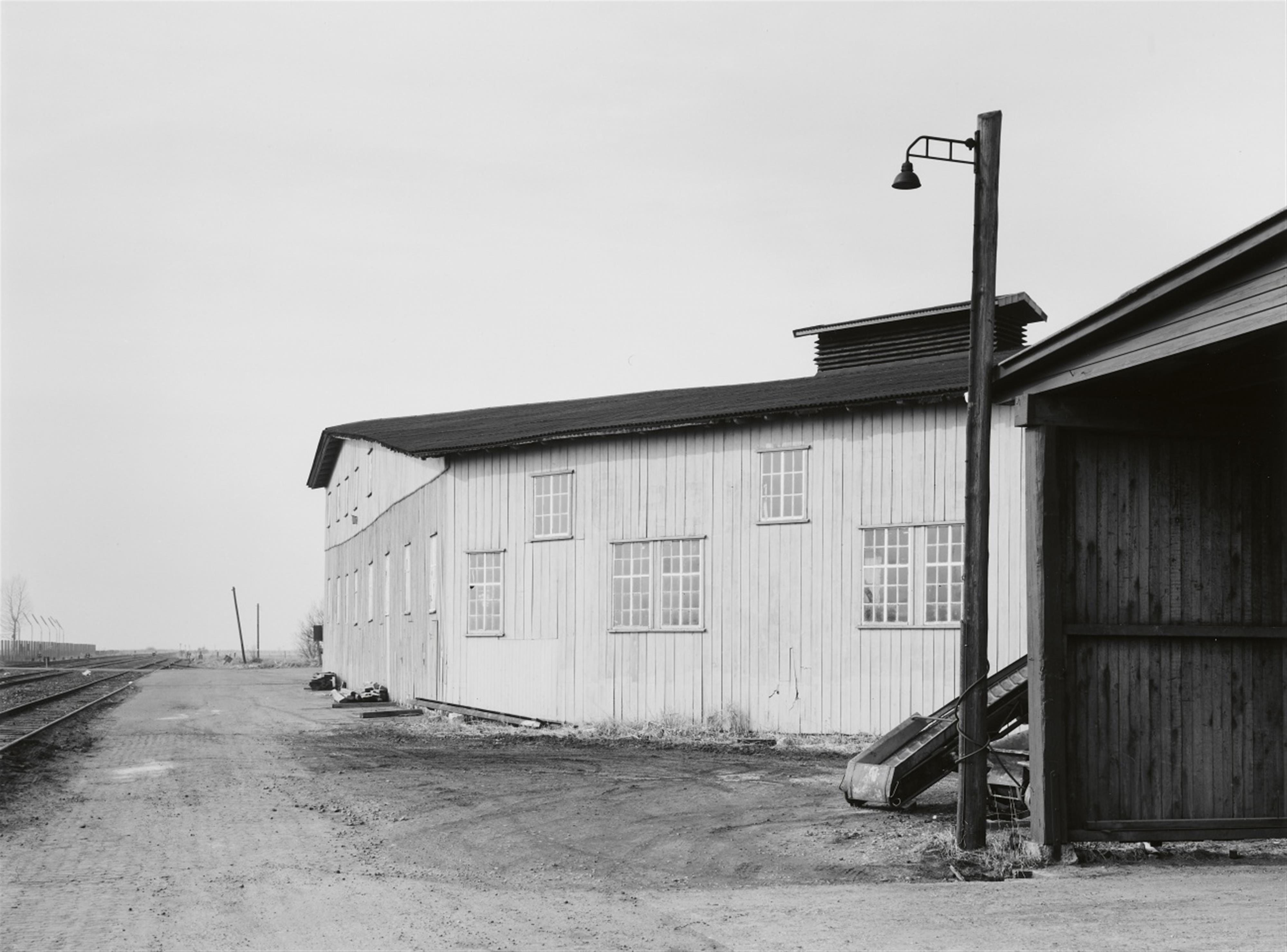 Heinrich Riebesehl - Diekmannshausen, Wesermarsch (aus der Serie: Gewerbebauten)