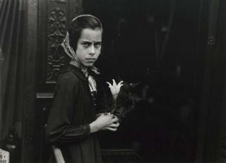 Helen Levitt - New York, c. 1940