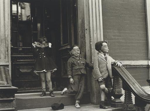 Helen Levitt - New York, c.1942