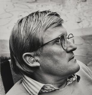 Helmut Newton - Portrait of David Hockney, Los Angeles, 1988